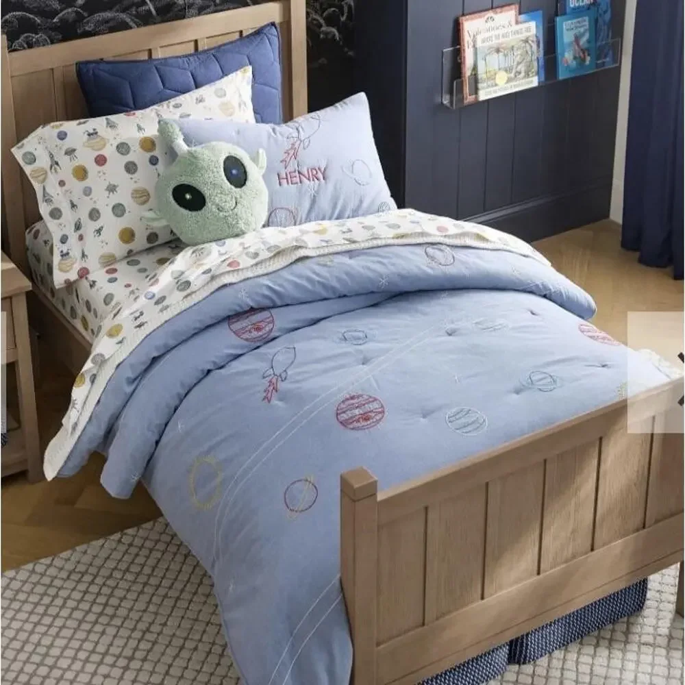 Pottery Barn Kids Space Embroidered Quilt FULL/QUEEN Chambray Blue Stars New